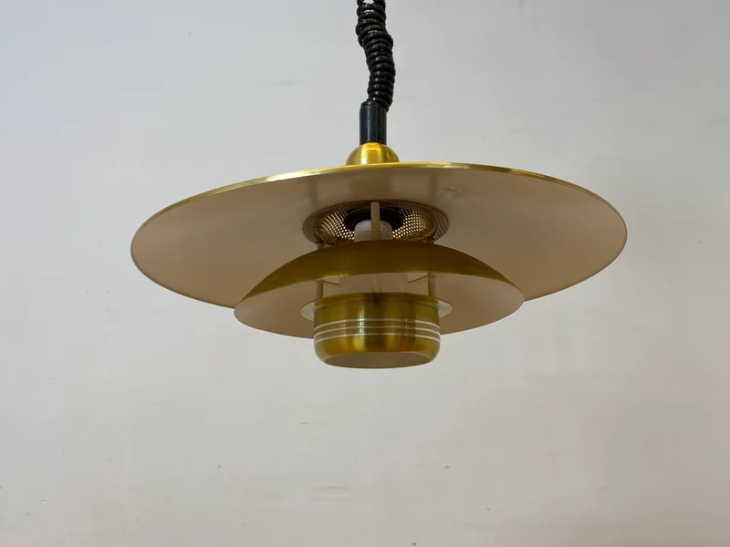 WMK I Stilvolle höhenverstellbare skandinavische Space Age Designer Pendelleuchte von Kurt Wiborg für Jeka
