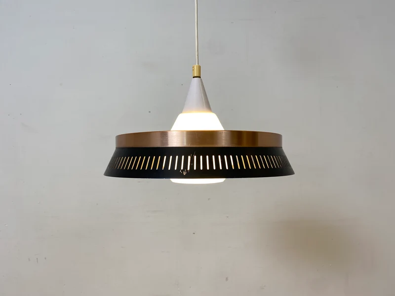 WMK I Elegante skandinavische Space Age Designer Hängelampe I Bent Karlby für Lyfa