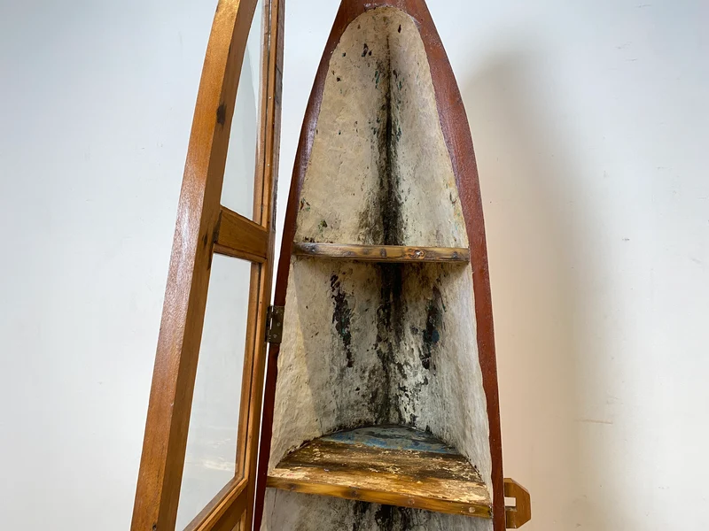 Boatwood by WMK I Einzigartige Vitrine handgefertigt aus altem Fischerboot