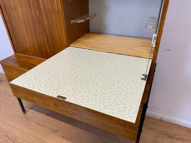 WMK I Kultiges modulares Designer Regalsystem 430 I Joachim Nebelung für VEB Hellerau mit Bar