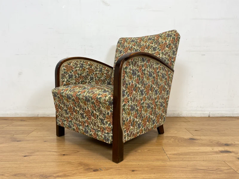 WMK I 1/4 Besonders schöner 30er Jahre Art Deco Sessel mit grandiosem floralem Bezug und Federkern