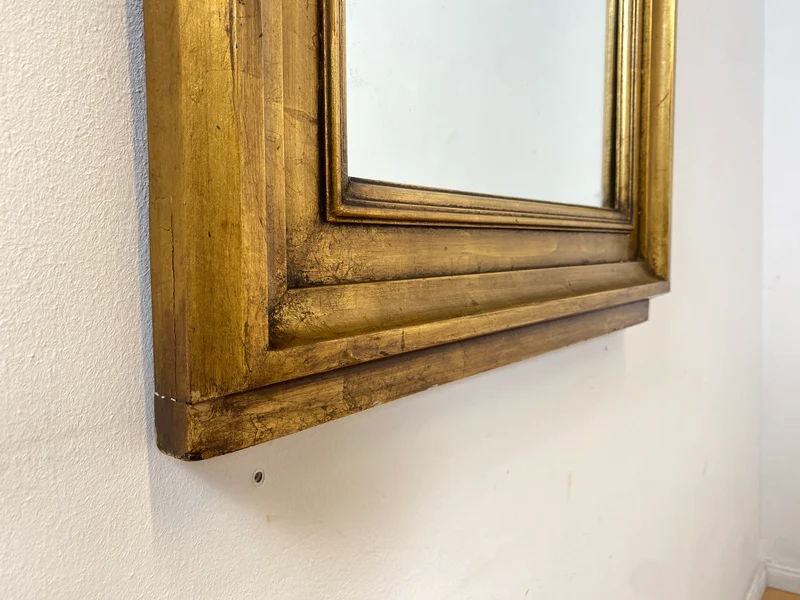 WMK I Schöner 72x130cm großer antiker Wandspiegel mit goldfarbenem Holzrahmen & Alterspatina