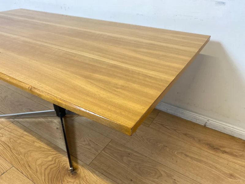 WMK I Stilvoller höhenverstellbarer 70er Jahre Designer Tisch von Wilhelm Renz