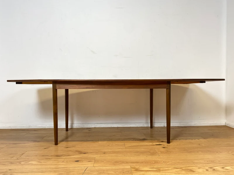 WMK I Eleganter skandinavischer Drop Leaf Esszimmertisch in Nussbaum mit hochklappbaren Erweiterungen