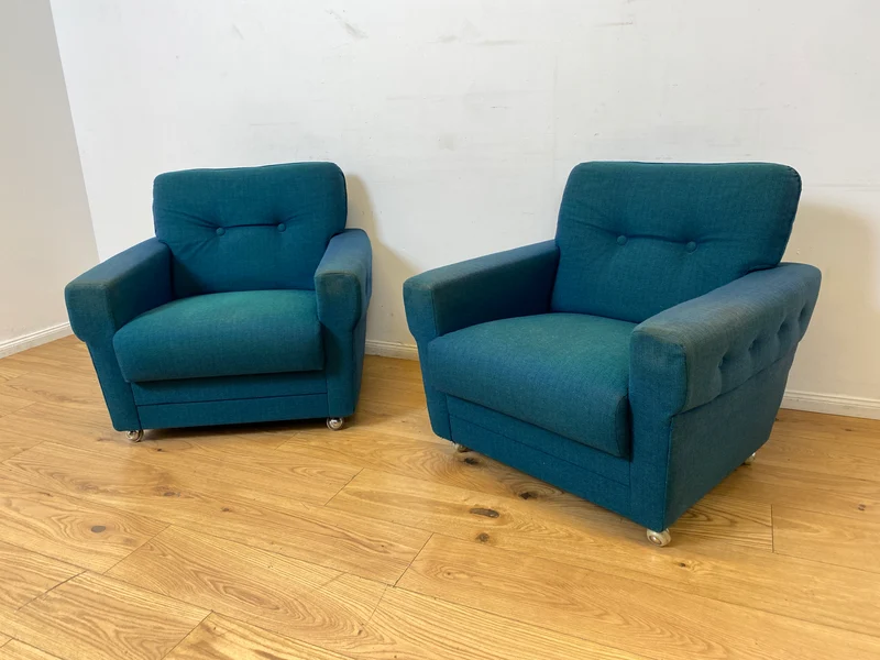 WMK I 1/2 Stilvoller & sehr gut erhaltener blauer 60er Jahre Sessel in tollem Originalbezug