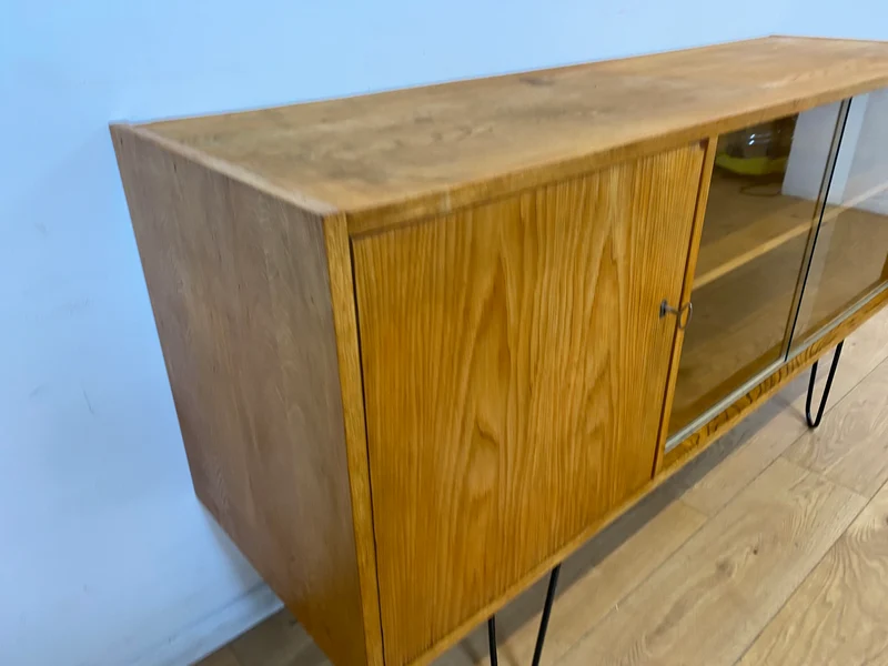 WMK I Designer Sideboard 602/M von VEB Hellerau aus 1962 in Senesche auf Hairpin Metallfüßen