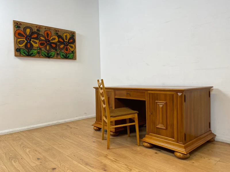 WMK I Hochwertiger Vintage 2-Personen Schreibtisch im Antiken Stil in Nussbaum