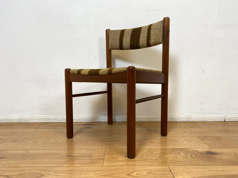 WMK I Set aus 6 stilvollen skandinavischen Mid-Century Designer Stühlen von Farstrup