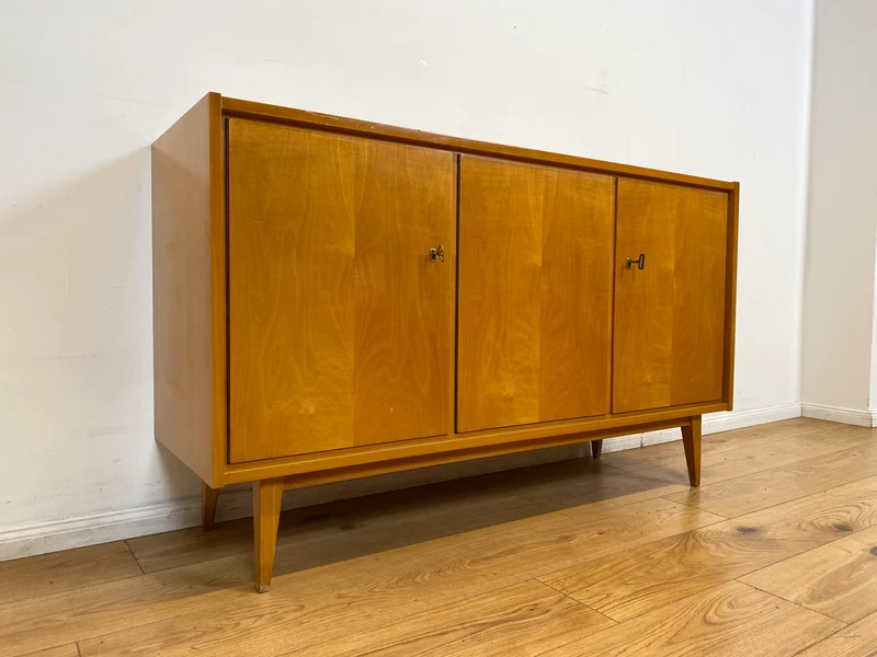 WMK I Versand 85€ I Stilvolles helles Mid-Century Sideboard aus 1965 von VEB Südthüringer Möbelwerken Themar