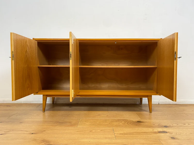 WMK I Versand 85€ I Stilvolles helles Mid-Century Sideboard aus 1965 von VEB Südthüringer Möbelwerken Themar