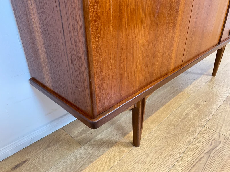 WMK # Skandinavisches Mid-Century Designer Highboard "Roseto" by Svante Skogh for Abra, Vollholz in Teak, mit Schubladen & Bar