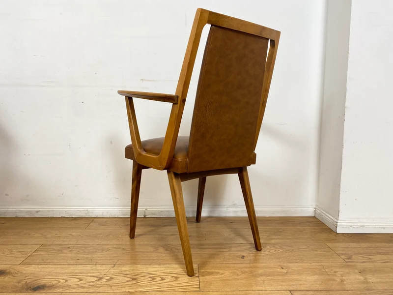 WMK I 1/10 Gemütliche Mid-Century Armlehnstühle mit pflegeleichtem Kunstlederbezug