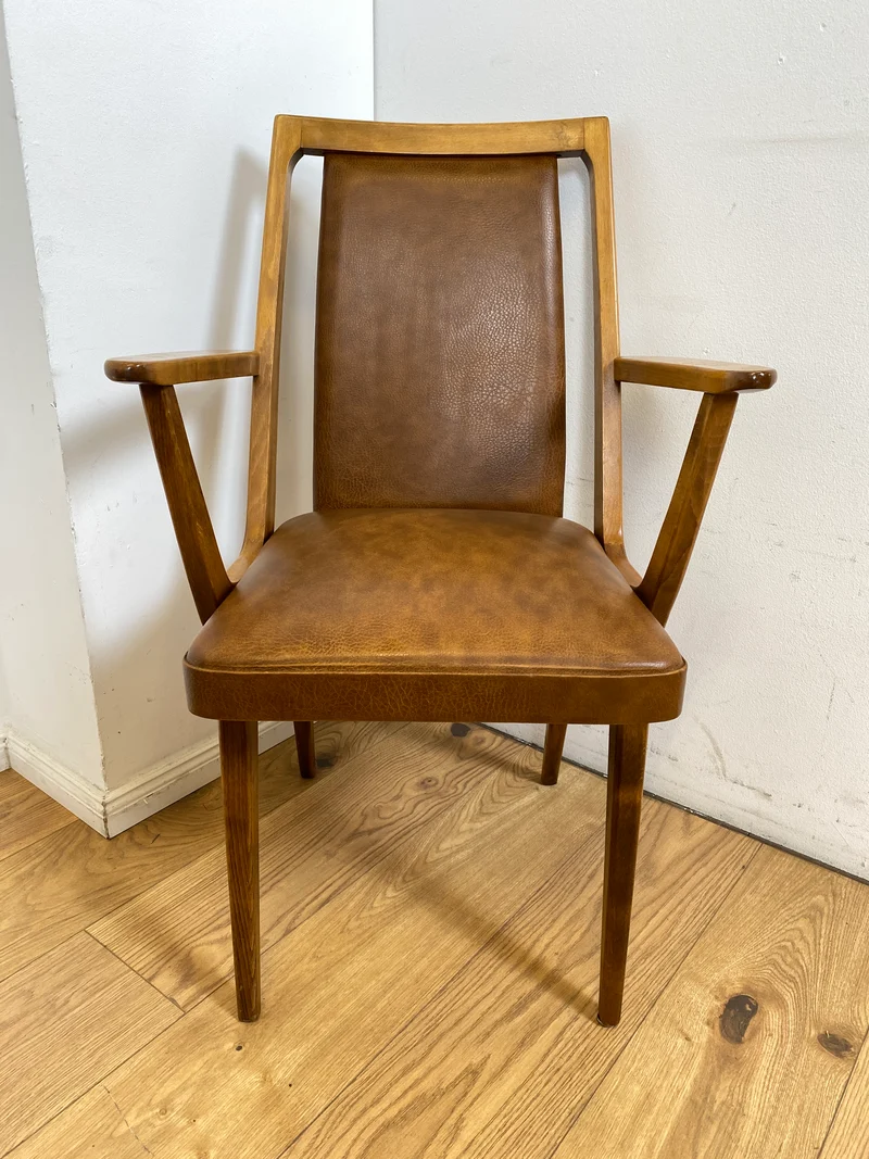 WMK I 1/10 Gemütliche Mid-Century Armlehnstühle mit pflegeleichtem Kunstlederbezug