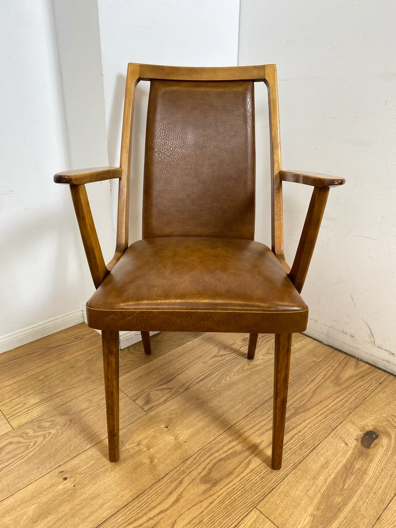WMK I 1/10 Gemütliche Mid-Century Armlehnstühle mit pflegeleichtem Kunstlederbezug