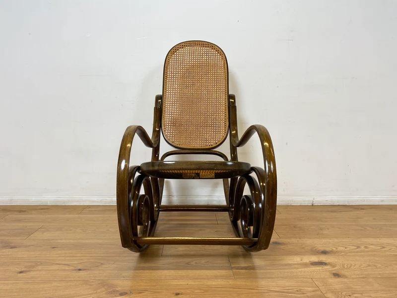 WMK I Eleganter italienischer Bugholz Schaukel Stuhl mit Wiener Geflecht von Sautto & Liberale im Thonet Stil, 1930-1960