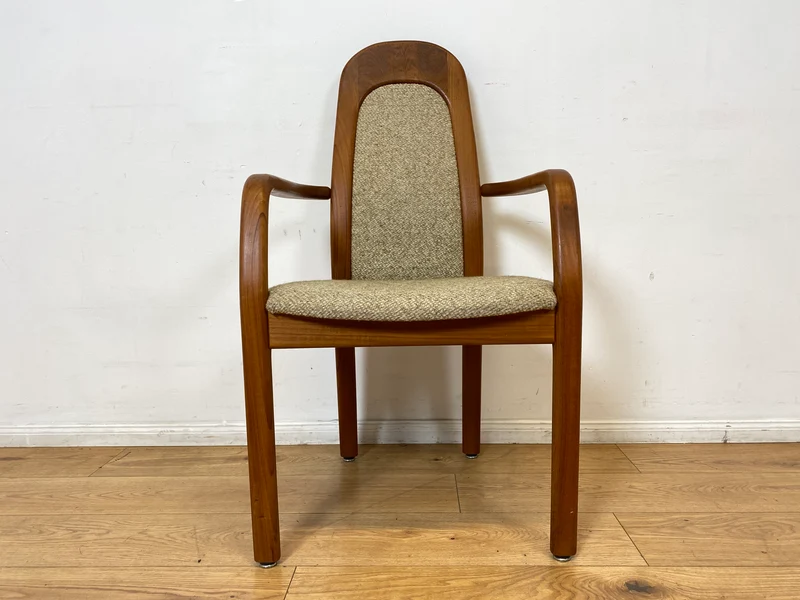 WMK I Set aus 4 hochwertigen skandinavischen Designer Stühlen I Holstebro Møbelfabrik