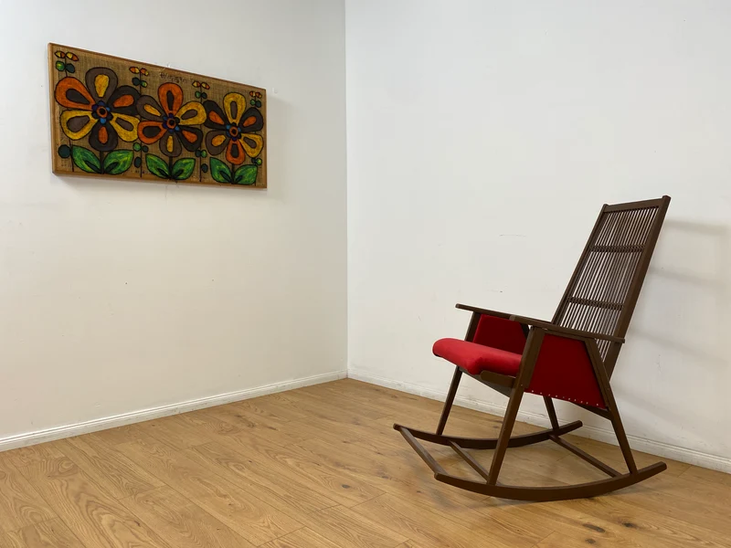 WMK # WMK Stilvoller und gut erhaltener Designer Schaukelstuhl von Selman Selmanagic für VEB Hellerau mit roter Polsterung