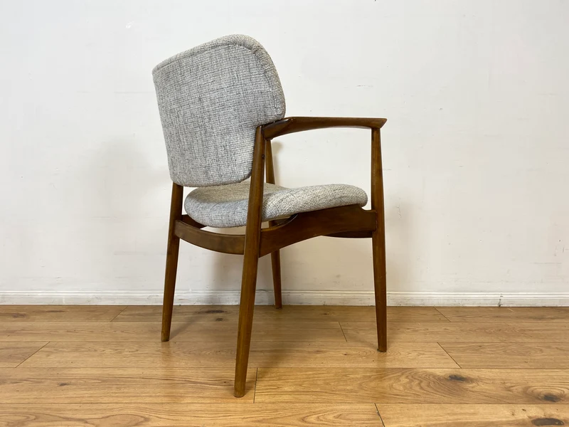 WMK I Skandinavischer Mid-Century Designer Sessel von Ejnar Larsen & Aksel Bender für Fritz Hansen mit Wollbezug & Teakholz Rahmen