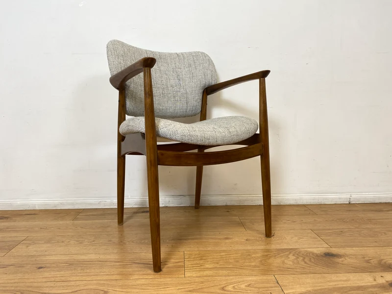 WMK I Skandinavischer Mid-Century Designer Sessel von Ejnar Larsen & Aksel Bender für Fritz Hansen mit Wollbezug & Teakholz Rahmen