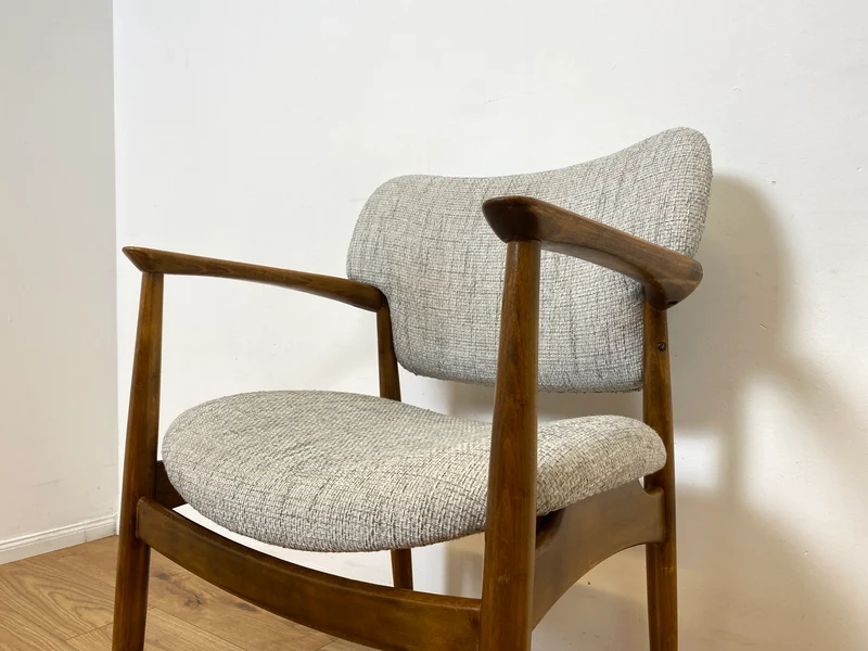 WMK I Skandinavischer Mid-Century Designer Sessel von Ejnar Larsen & Aksel Bender für Fritz Hansen mit Wollbezug & Teakholz Rahmen