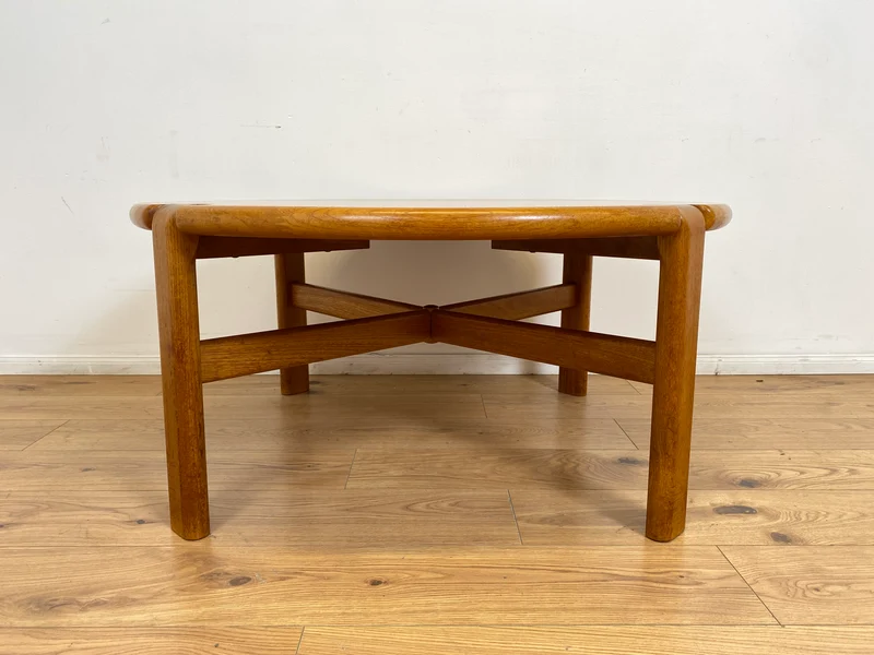 WMK # Rarer & gut erhaltener runder skandinavischer Mid-Century Designercouchtisch von L. Olsen & Søn Møbelfabrik aus massivem Teakholz