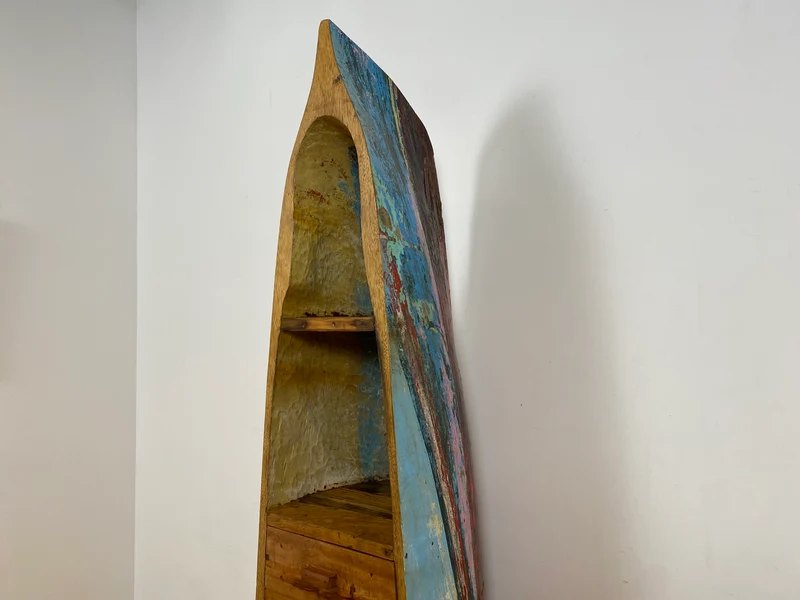 Boatwood by WMK # Einzigartiger Bücherschrank aus echtem Einbaum I ein handgefertigtes Unikat in Originalfarben