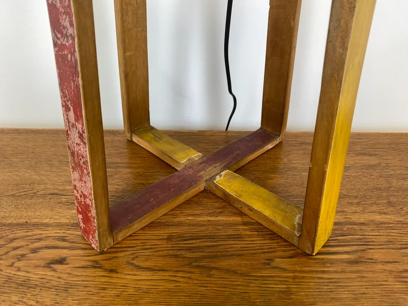 Boatwood by WMK # 1/3 Einzigartige Tischlampe mit Lampenfuß aus altem Bootsholz und weißem Lampenschirm, ein handgefertigtes Unikat in Originalfarben