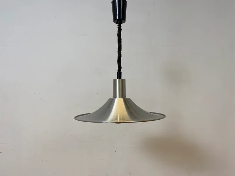 WMK I Stilvolle höhenverstellbare skandinavische Space Age Designer Pendelleuchte von Belid in Chrom