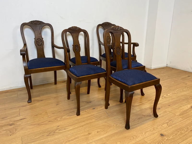 WMK I Set aus 6 eleganten und sehr gut erhaltenen antiken Stühlen aus Eichenholz mit feinem Brokat Bezug