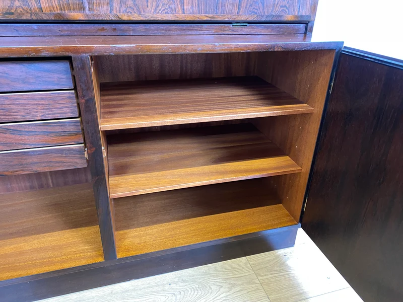 WMK I Stilvoller skandinavischer Mid-Century Designer Schreibschrank by Omann Junior in Palisander