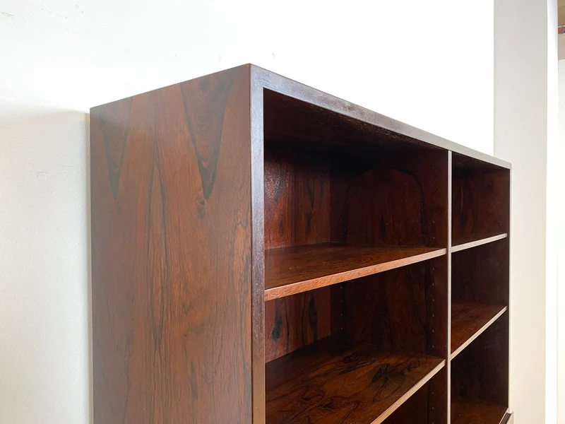WMK I Stilvoller skandinavischer Mid-Century Designer Schreibschrank by Omann Junior in Palisander