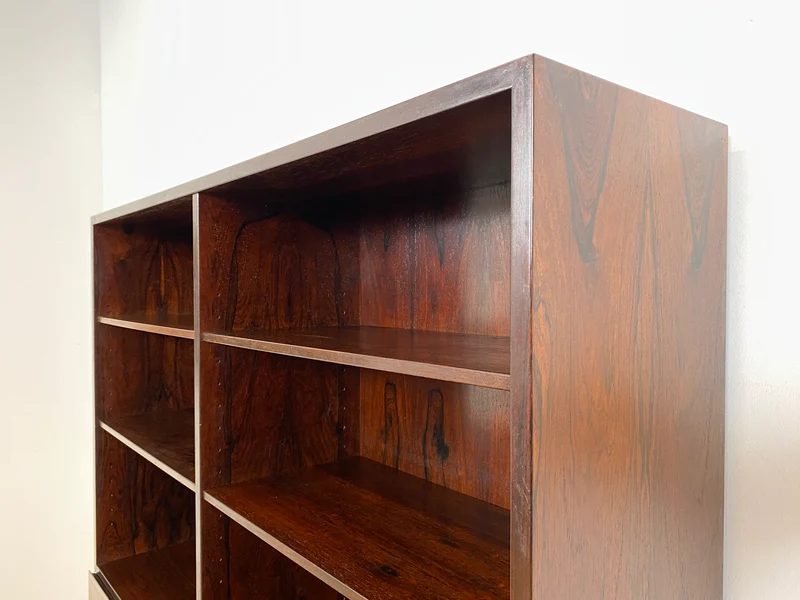 WMK I Stilvoller skandinavischer Mid-Century Designer Schreibschrank by Omann Junior in Palisander