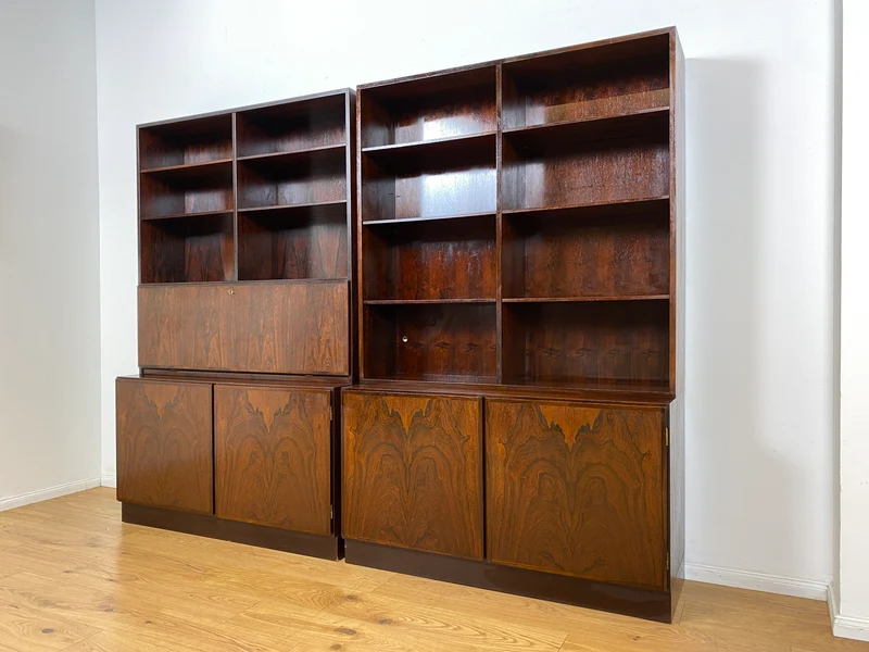 WMK I Stilvoller skandinavischer Mid-Century Designer Bücherschrank by Omann Junior in Palisander m. verstell. Regalböden