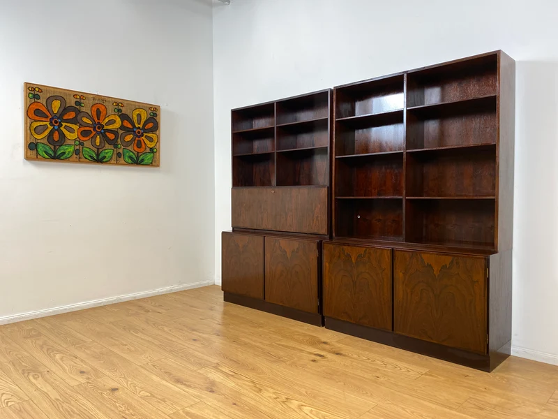 WMK I Stilvoller skandinavischer Mid-Century Designer Bücherschrank by Omann Junior in Palisander m. verstell. Regalböden