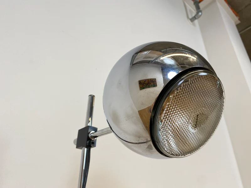 WMK I Zeitlos schöne & höhenverstellbare Space Age Designer Stehlampe von Staff aus Chrom mit neigbarem Ballonschirm
