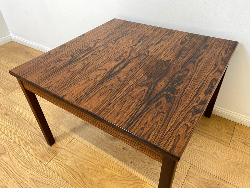 WMK # Stilvoller und gut erhaltener skandinavischer 70er Jahre Designer Couchtisch von Hansen & Nissen in Palisander