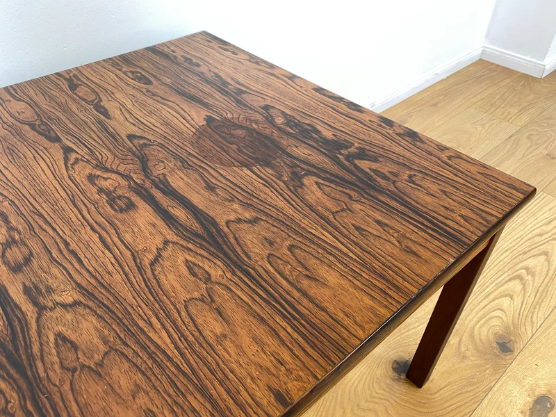 WMK # Stilvoller und gut erhaltener skandinavischer 70er Jahre Designer Couchtisch von Hansen & Nissen in Palisander