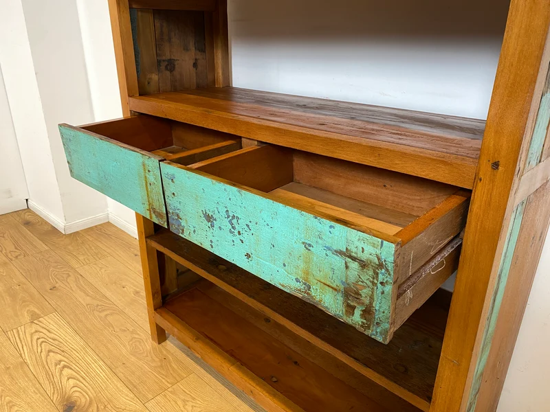 Boatwood by WMK I Nachhaltiges handgefertigtes Bücherregal aus altem Bootsholz