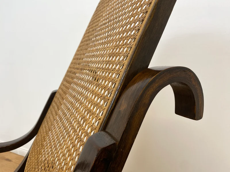 WMK # Eleganter und sehr gut erhaltener Vintage Schaukelstuhl im Stil von Thonet mit Bugholz Rahmen & Wiener Geflecht