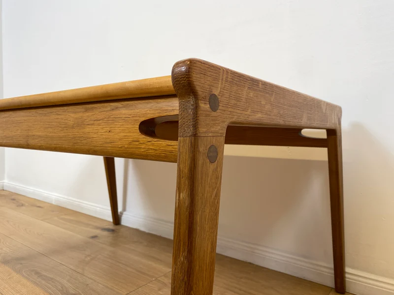 WMK # Rarer Designer Couchtisch aus dem "Hunting Chair Set" von PGH Erzgebirgisches Kunsthandwerk Annaberg Buchholz in gutem Originalzustand