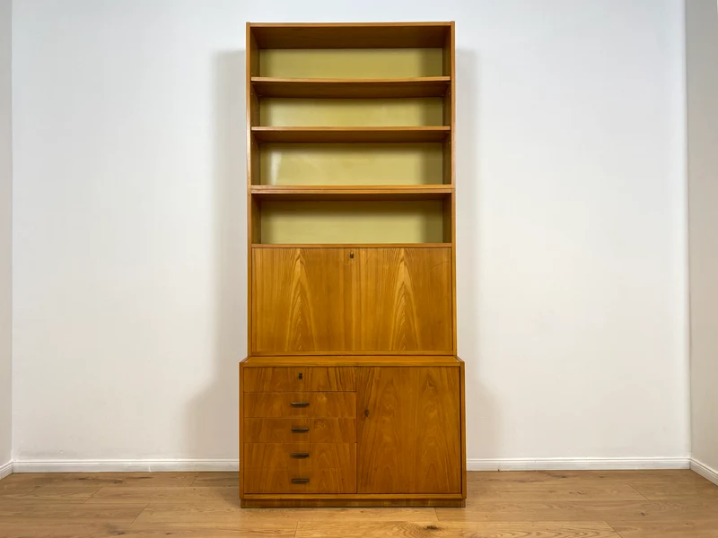 WMK Stilvoller & geräumiger 1960er Jahre Designer Schreibschrank von Bruno Knoblauch für VEB Hellerau