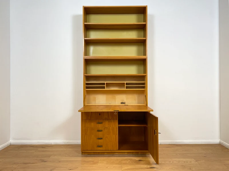 WMK Stilvoller & geräumiger 1960er Jahre Designer Schreibschrank von Bruno Knoblauch für VEB Hellerau
