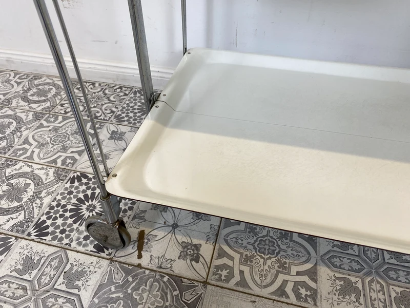 WMK Der Design Klassiker! Kultiger & sehr gut erhaltener faltbarer Dinette Servierwagen von Bremshey Solingen aus 1960er Jahren