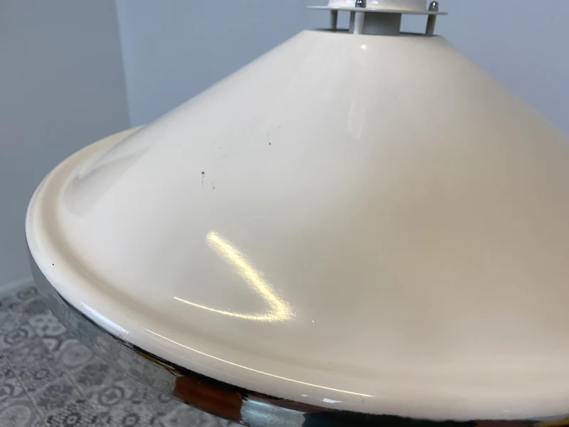 WMK Gut erhaltene skandinavische Designer Pendelleuchte Gustaf von alta design aus Aluminium und Chrom