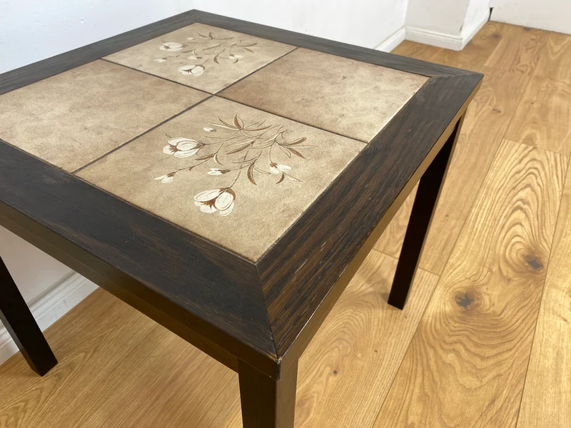 WMK Schöner skandinavischer Couchtisch aus Palisander mit kunstvoll gestalteten Fliesen