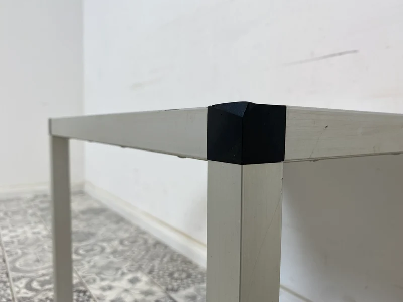 WMK Schicker Space Age Beisteltisch aus gebürstetem Stahl und kunstvollen Fliesen