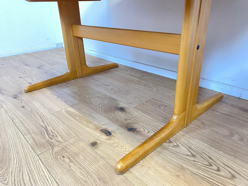 WMK Edler und hochwertiger skandinavischer Designer Esstisch von Skovby Møbelfabrik aus massiver Eiche , 2-fach ausziehbar