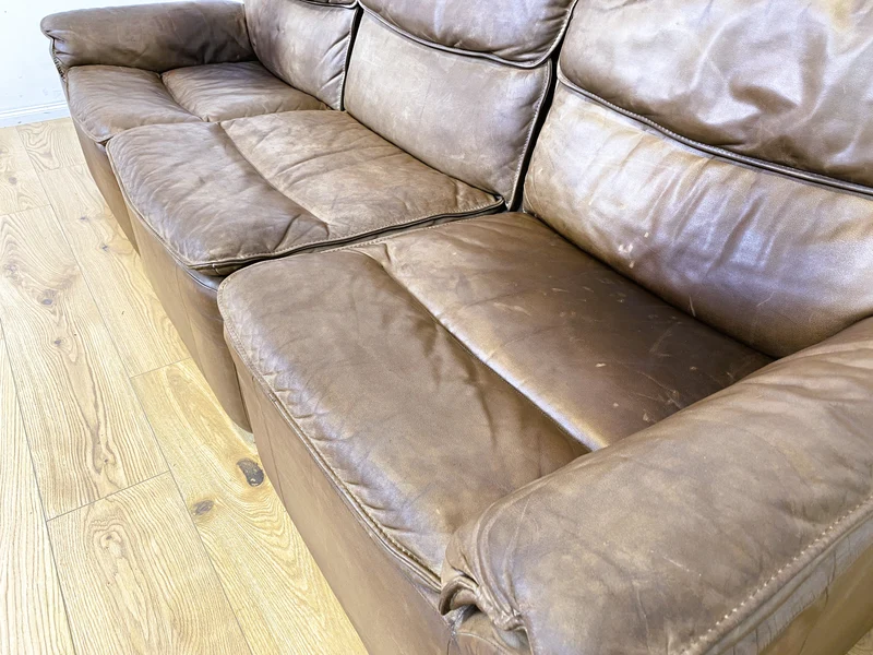 WMK Schöne & äußerst bequeme modulare Vintage Sitzgarnitur aus Sessel , 2er & 3er Sofa in Echtleder mit Patina