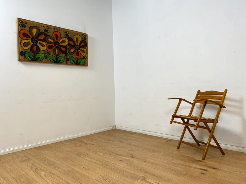 WMK 1/4 Besonders schöner, bequemer und sehr gut erhaltener Mid-Century Klappstuhl aus Holz