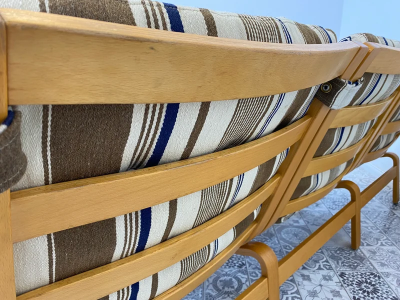 WMK Formschönes, minimalistisches und sehr gut erhaltenes skandinavisches Designerssofa von Karl-Erik Ekselius für JOC Vetlanda